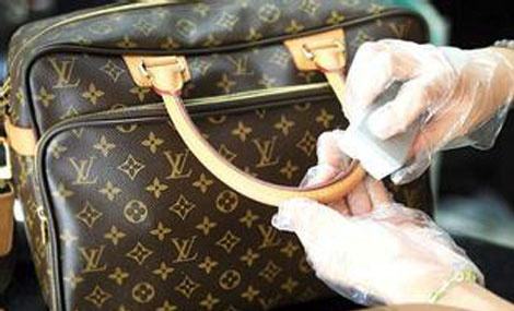 maintain genuine leather bags in summer
