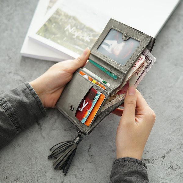 Gray Leather Purse 