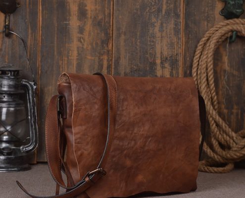 men’s necessary messenger bag